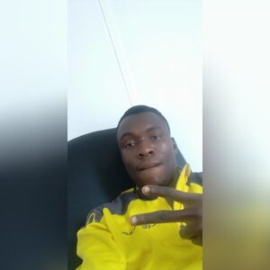 miracle_, online dating profile photo