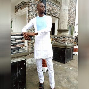 thomade, online dating profile photo