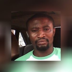 plutocrat, online dating profile photo