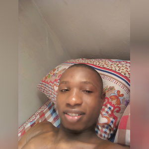 emekaege, online dating profile photo