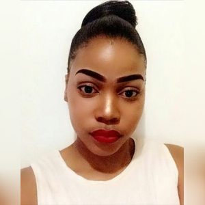 adiara, online dating profile photo
