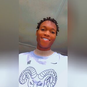 fadoyin, online dating profile photo