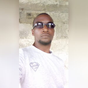 adamson, online dating profile photo