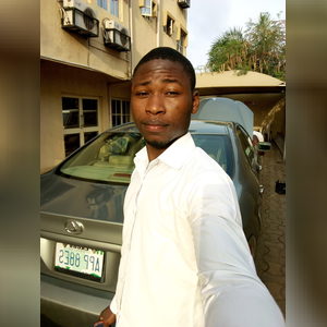 emmafemi, online dating profile photo