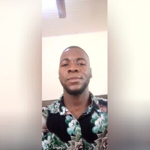 adedayos, online dating profile photo