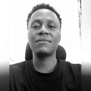 jekyllvi, online dating profile photo