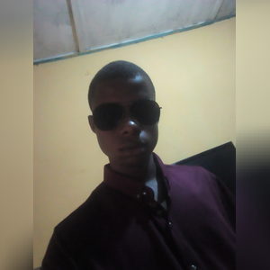 lhayor, online dating profile photo