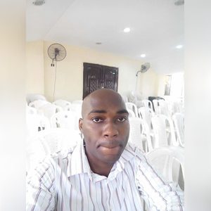 aigwe, online dating profile photo
