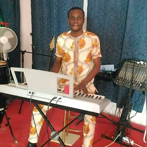 ematez35, online dating profile photo