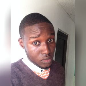 phemzy92, online dating profile photo