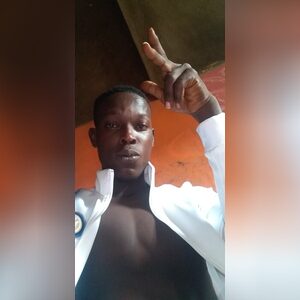 lawalsun, online dating profile photo