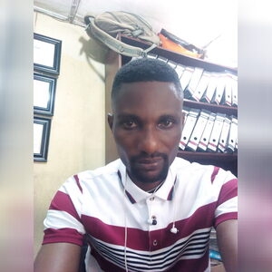 makande, online dating profile photo