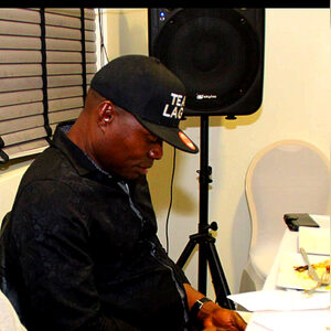 ade1, online dating profile photo