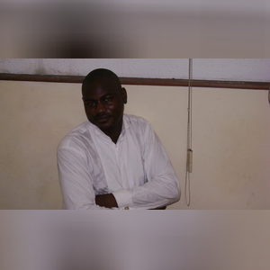 b_bmus36, online dating profile photo