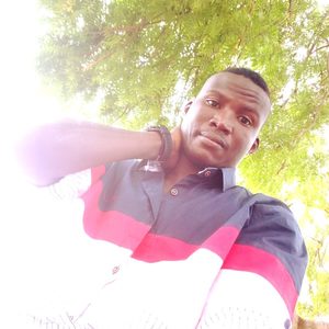babakura, online dating profile photo