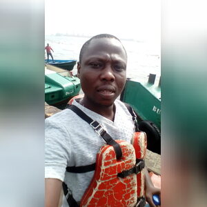 oshoolud, online dating profile photo
