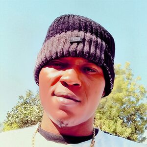 highman, online dating profile photo