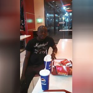 dxazzy, online dating profile photo