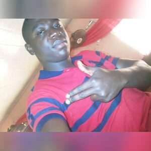 johntosin, online dating profile photo