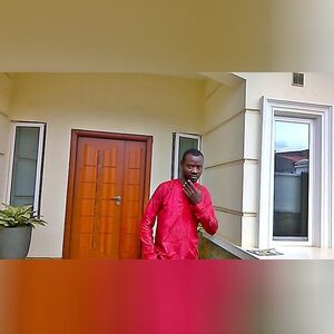 olufemi0, online dating profile photo