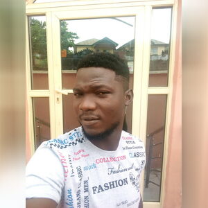 seyifunmi0704, online dating profile photo