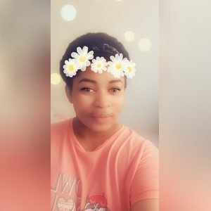 queenony, online dating profile photo