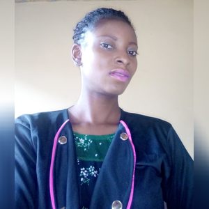 abiolucy, online dating profile photo