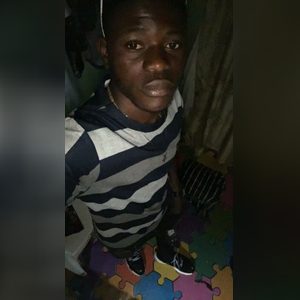 mayegun147, online dating profile photo