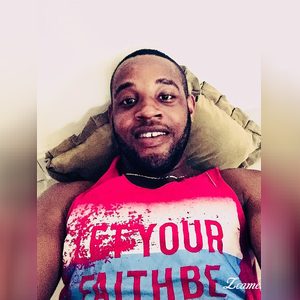 markipho, online dating profile photo