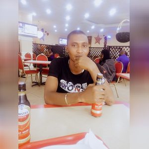 fowoweke, online dating profile photo
