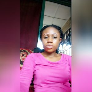 queenban, online dating profile photo