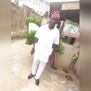 debo, online dating profile photo