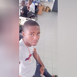 lekzy_lee, online dating profile photo