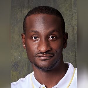 babsbello, online dating profile photo
