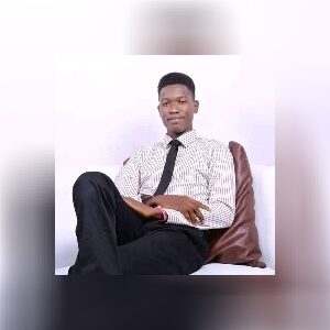 mou4life, online dating profile photo