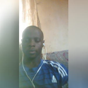 akeemako, online dating profile photo