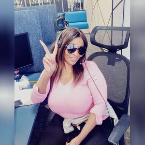 sindo, online dating profile photo