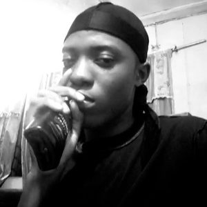 oluwamora, online dating profile photo
