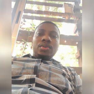 owarepau, online dating profile photo