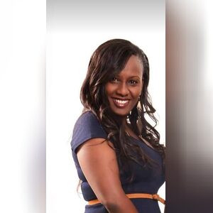 einnie, online dating profile photo