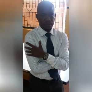 y9664, online dating profile photo