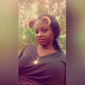 maryade, online dating profile photo