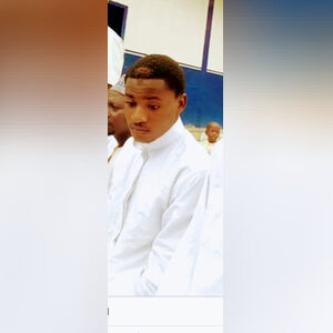 akorede_, online dating profile photo