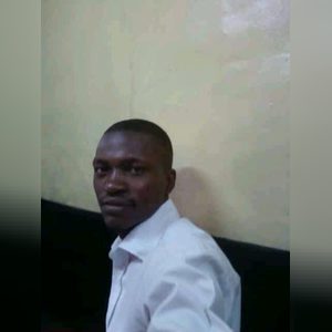 biyi25, online dating profile photo