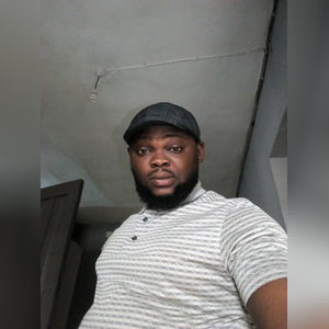 egbe, online dating profile photo