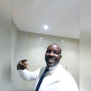 owasiu20, online dating profile photo