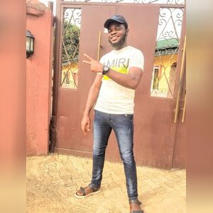 olokamo, online dating profile photo