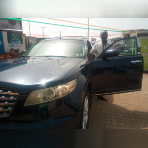 wellingt, online dating profile photo