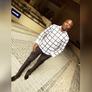 adebayochris, online dating profile photo