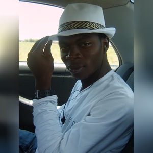 osazee, online dating profile photo